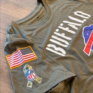 Nike Green Short Sleeve Tee Buffalo Graphic